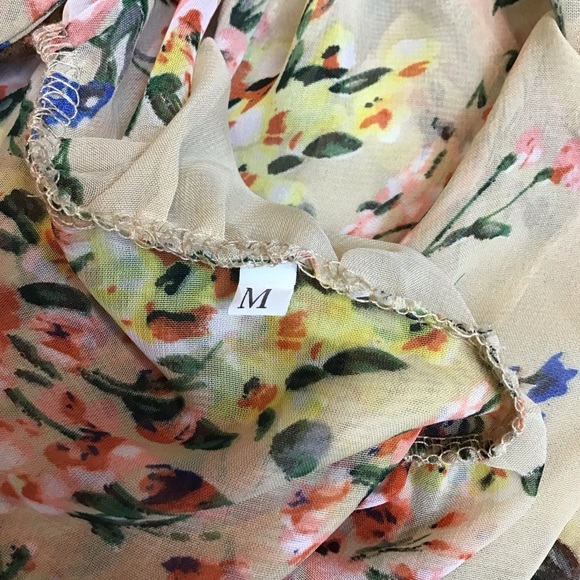 NWOT Fashion Yellow Floral Lace Trim Swimsuit Cover up Kimono Size Medium - Picture 7 of 7